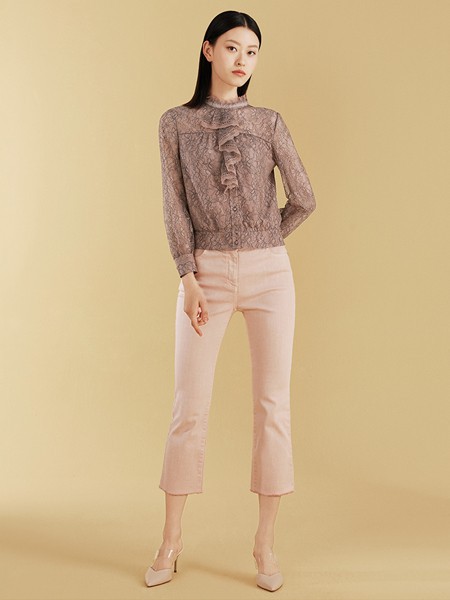 维格娜丝女装2023春夏季裸色七分裤