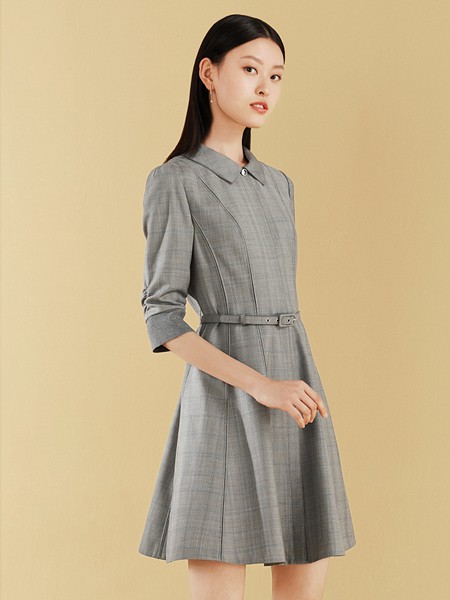 维格娜丝女装2023春夏季灰色衬衫裙