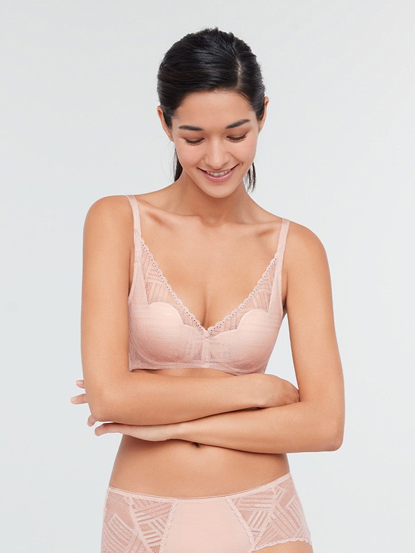 爱慕内衣2022春夏季裸色时尚内衣