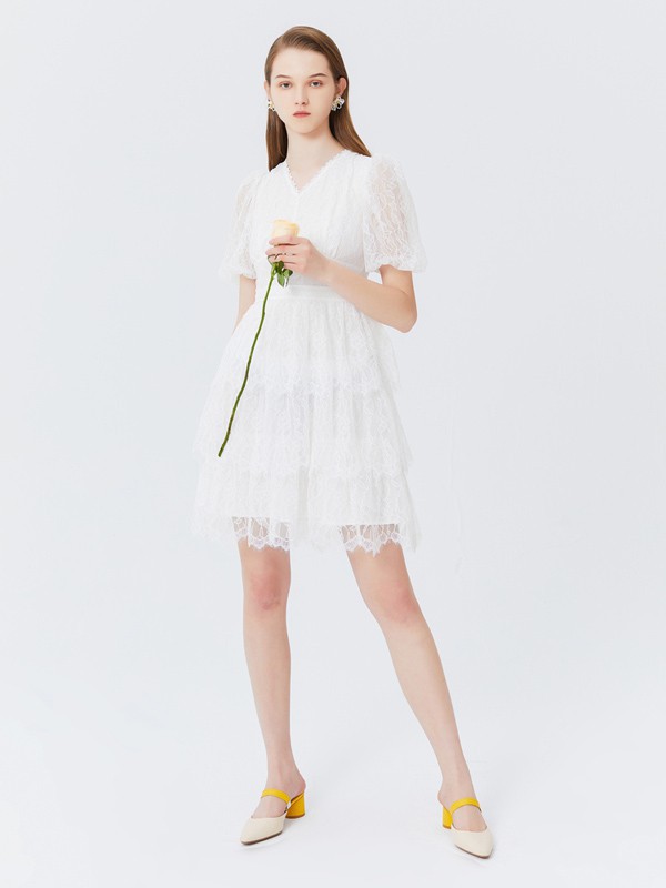 飘蕾女装2023春夏季白色连衣裙
