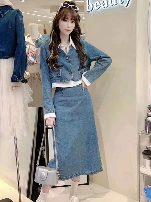 CEF穿依芙女装2023春夏季藏蓝色包臀裙