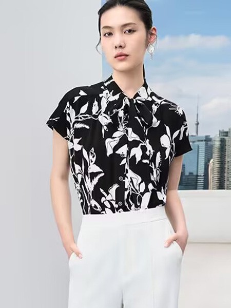 卡迪黛尔2023春夏季黑色衬衫