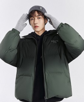 太平鸟-PEACEBIRD2022秋冬装