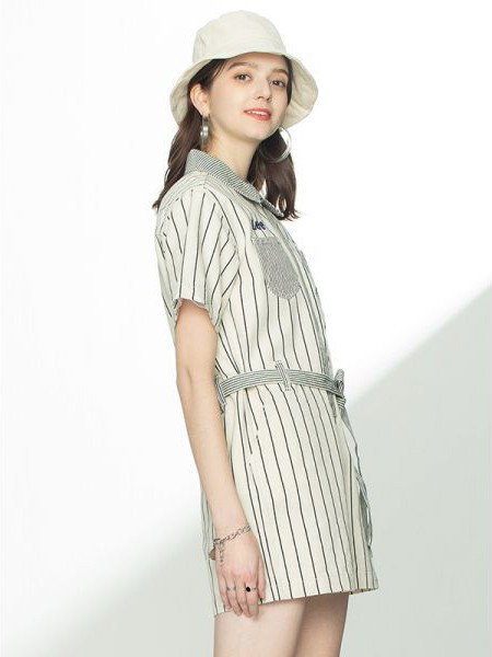 Lee牛仔2023春夏季白色连衣裙