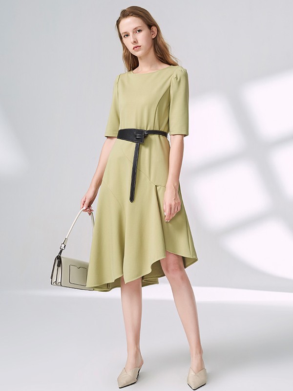 迪卡轩女装2023春夏季裸色马夹