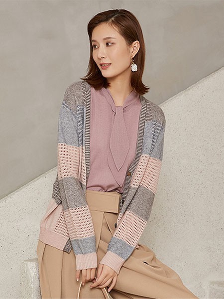 诸氏方圆2022秋冬季卡其色阔腿裤