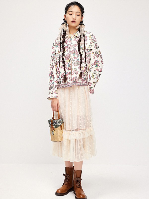 菀草壹女装2023春夏季白色卫衣