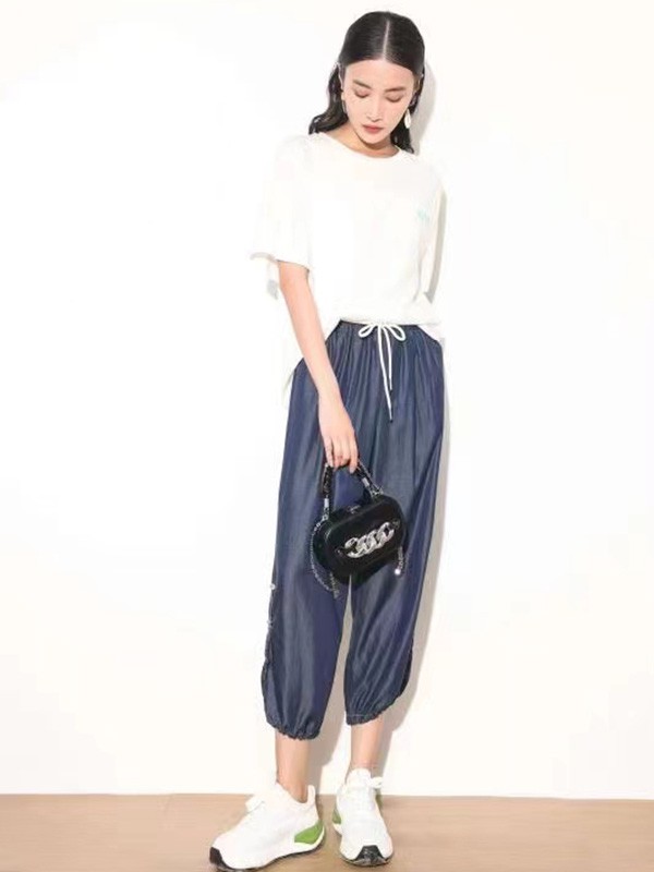 点占女装2023春夏季白色T恤