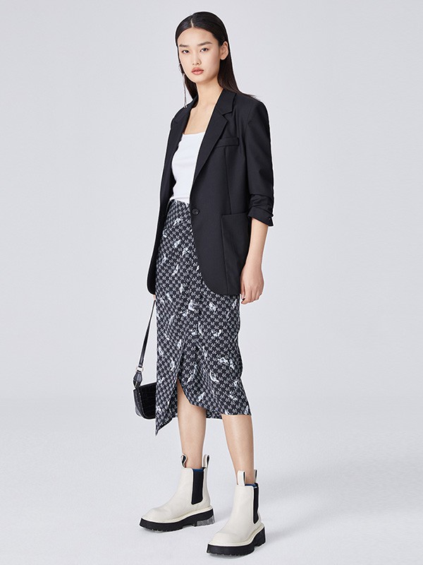 真我永恒女装2023春夏季白色背心