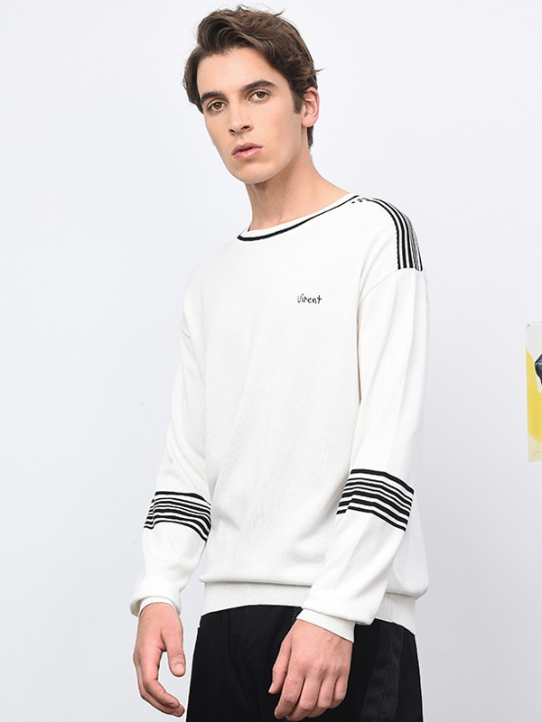 易构2023春夏季白色T恤