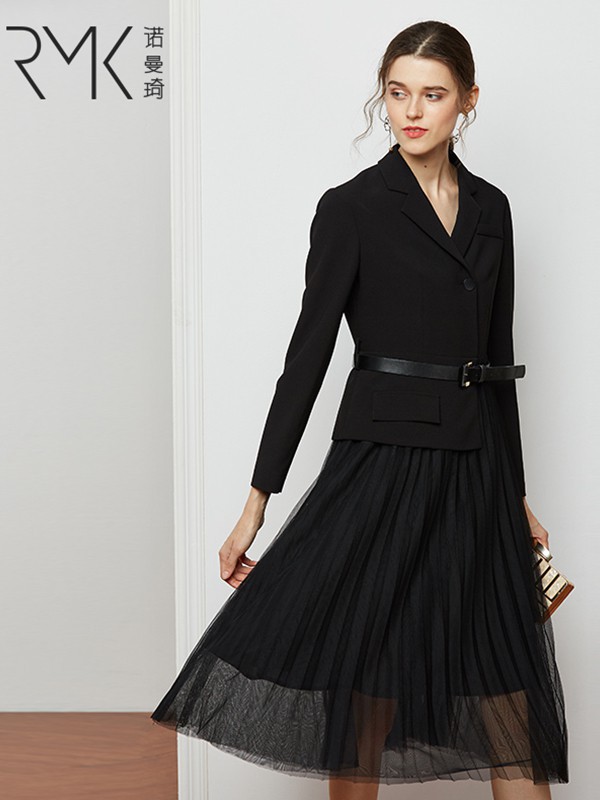 诺曼琦女装2023春夏季黑色连衣裙