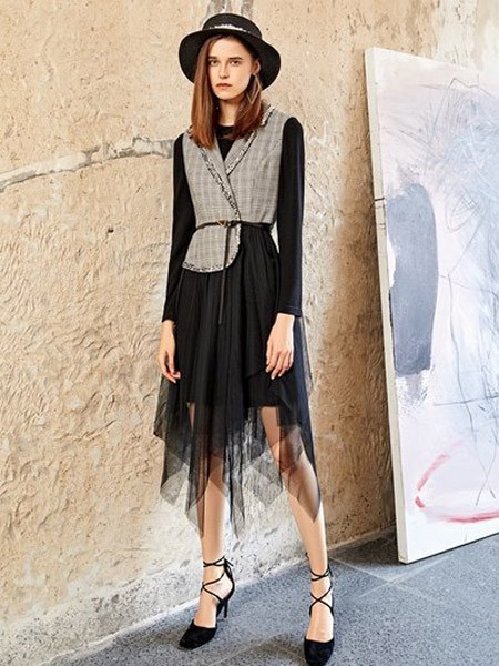 朝花夕拾2022秋冬装女装