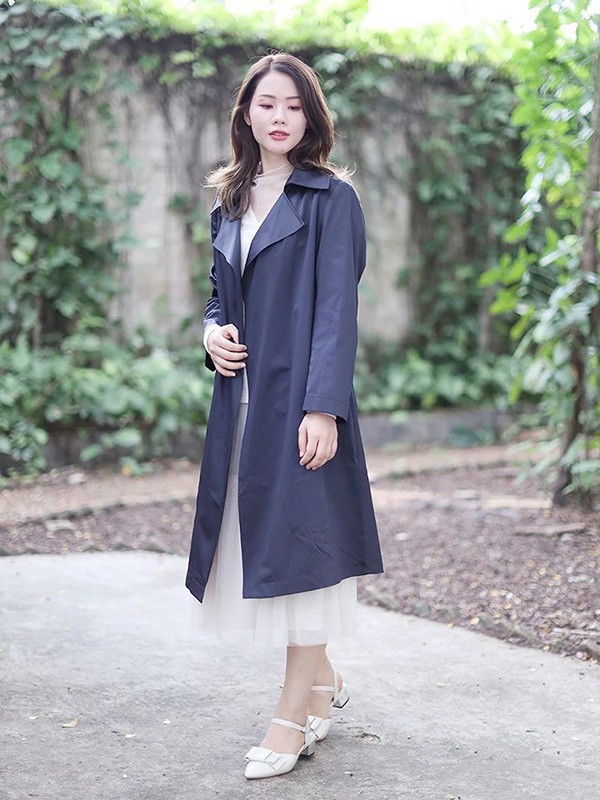 莉佳丽女装2022秋冬季藏蓝色风衣