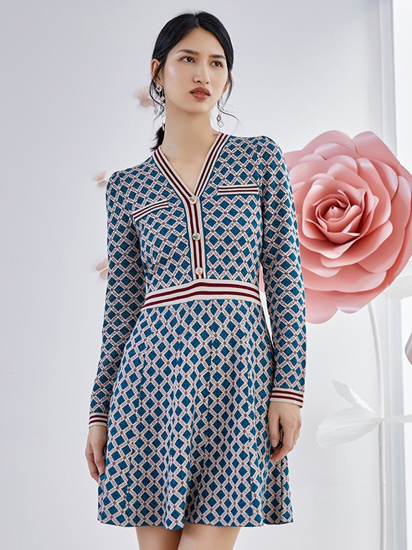 依妙女装2023春夏季蓝色马夹