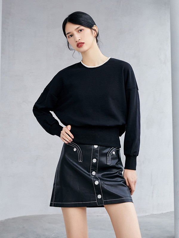 依妙女装2023春夏季黑色连衣裙