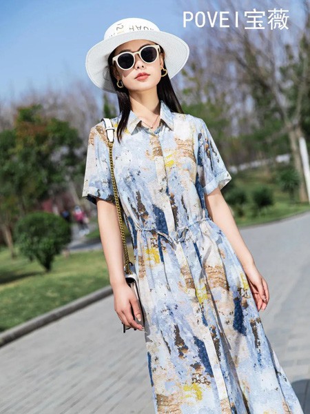 宝薇女装2023春夏季蓝色连衣裙