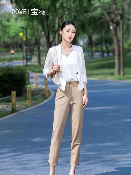 宝薇女装2023春夏季白色背心