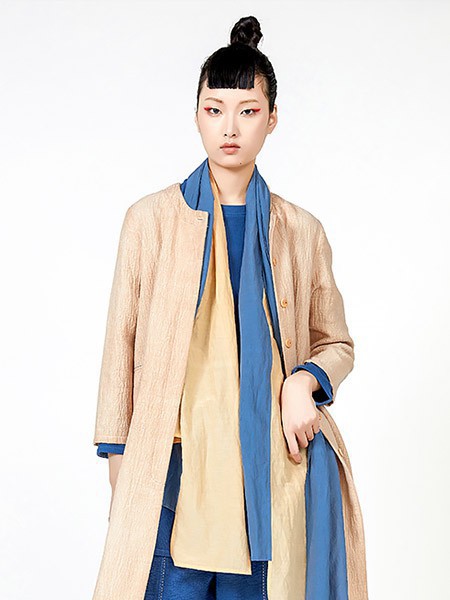 指间沙女装2023春夏季蓝色衬衫裙