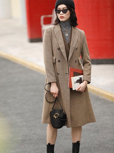 芮玛女装2022秋冬季棕色大衣