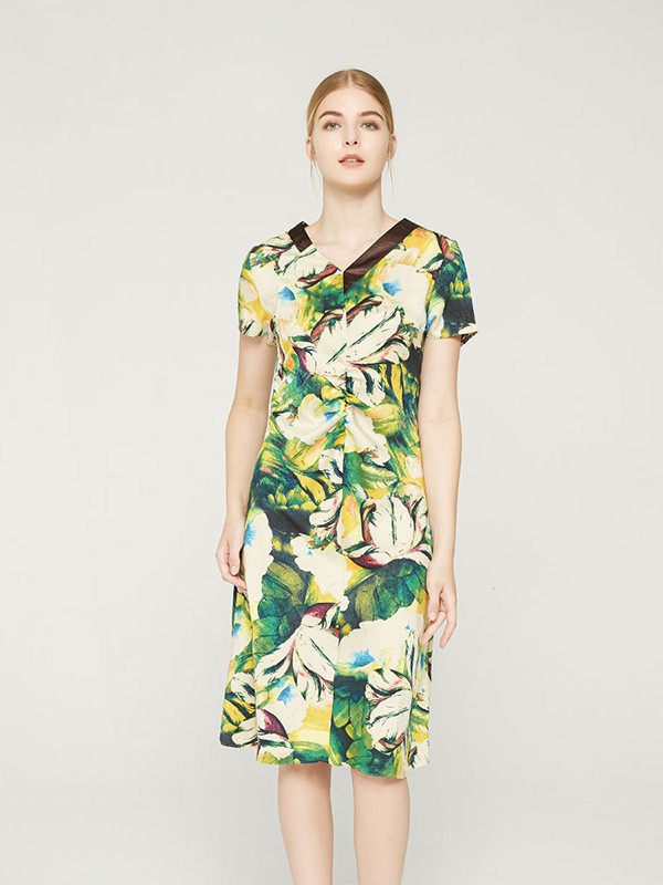 祖儿2023春夏季白色连衣裙