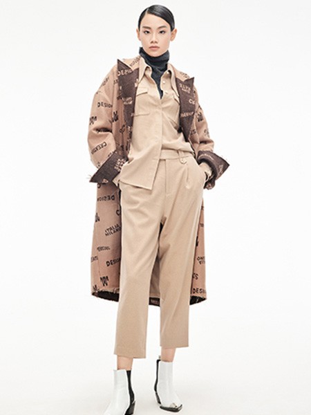 来尔佳昵女装2022秋冬季卡其色长裤