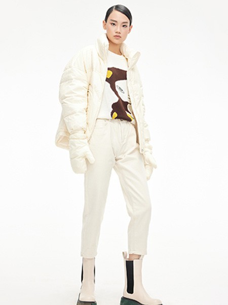 来尔佳昵女装2022秋冬季白色T恤