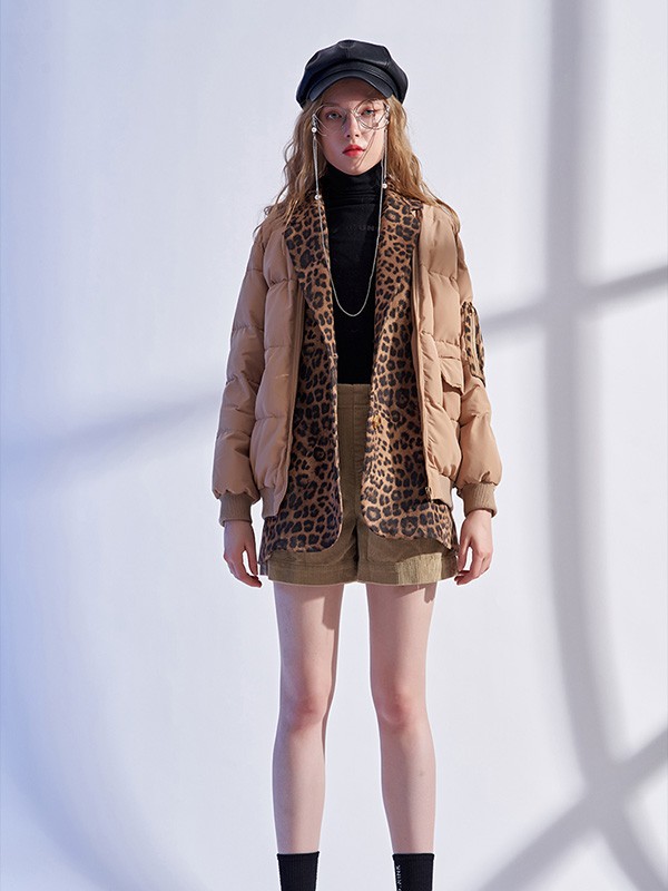 卡布依女装2022秋冬季咖啡色棉服