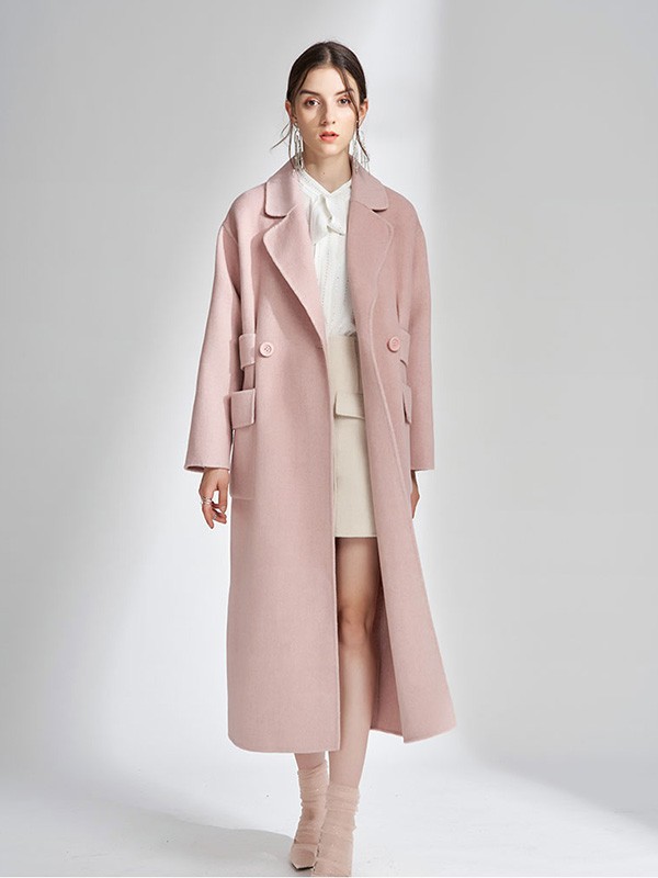 卡布依女装2022秋冬季粉色大衣