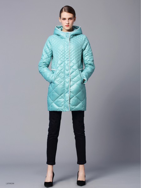 L.W女装2022秋冬季绿色羽绒服