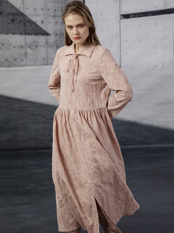 形上女装2023春夏季橙色连衣裙