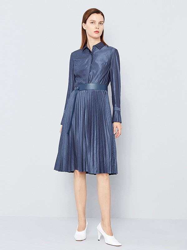 珂尼蒂思2023春夏季藏蓝色连衣裙