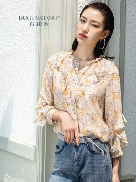 布根香女装2023春夏季米色衬衫