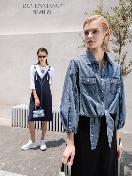 布根香女装2023春夏季白色T恤