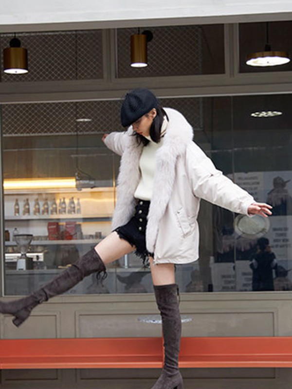 雨贝尔女装2022秋冬季白色棉服