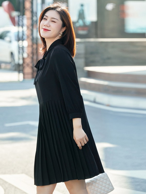 纤莉秀女装2023春夏季黑色衬衫裙