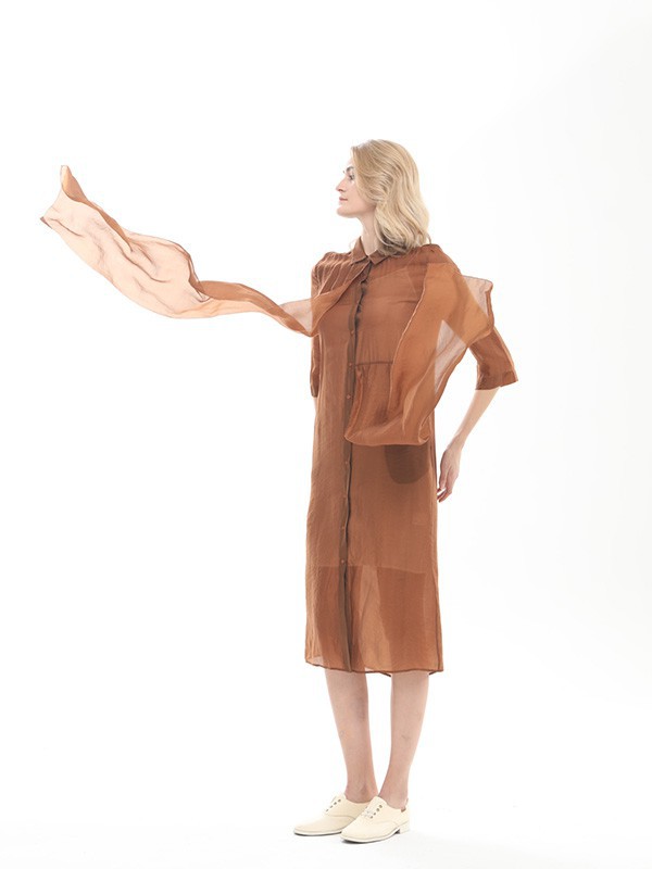 罗兰伊杜女装2023春夏季咖啡色连衣裙