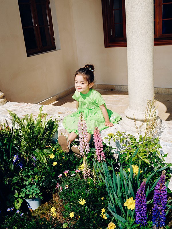 马拉丁童装2023春夏季绿色连衣裙