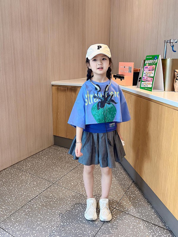 马拉丁童装2023春夏季蓝色T恤