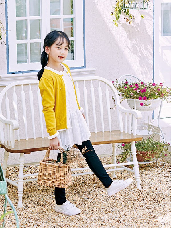 嗒嘀嗒童装2023春夏季白色连衣裙