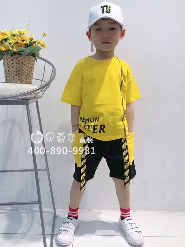 贝蕾尔童装2023春夏季黄色T恤