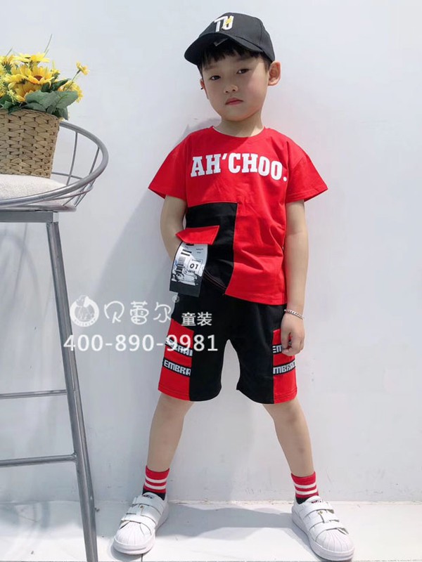 贝蕾尔童装2023春夏季红色T恤