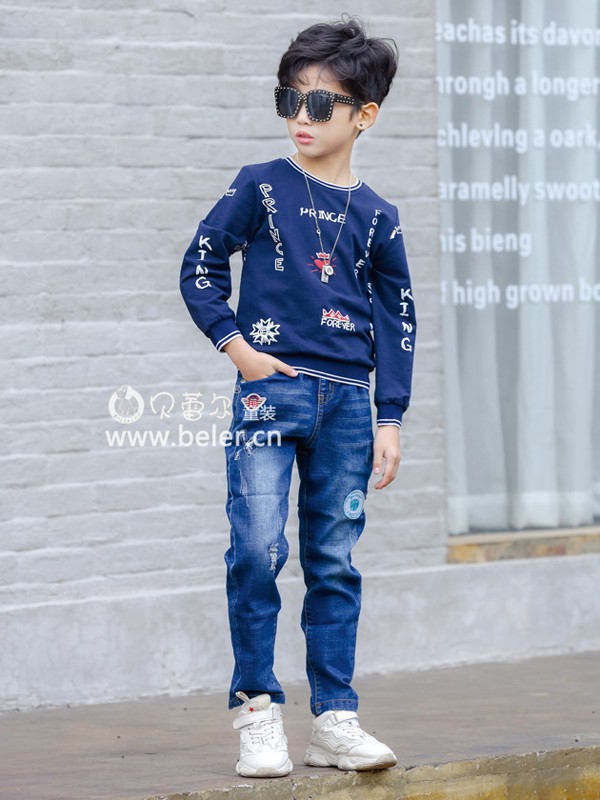 贝蕾尔童装2023春夏季藏蓝色T恤