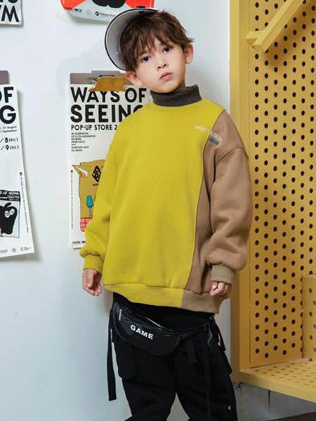 玛卡西童装2022秋冬季拼色T恤