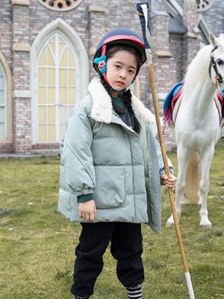 玛卡西童装2022秋冬季绿色棉服