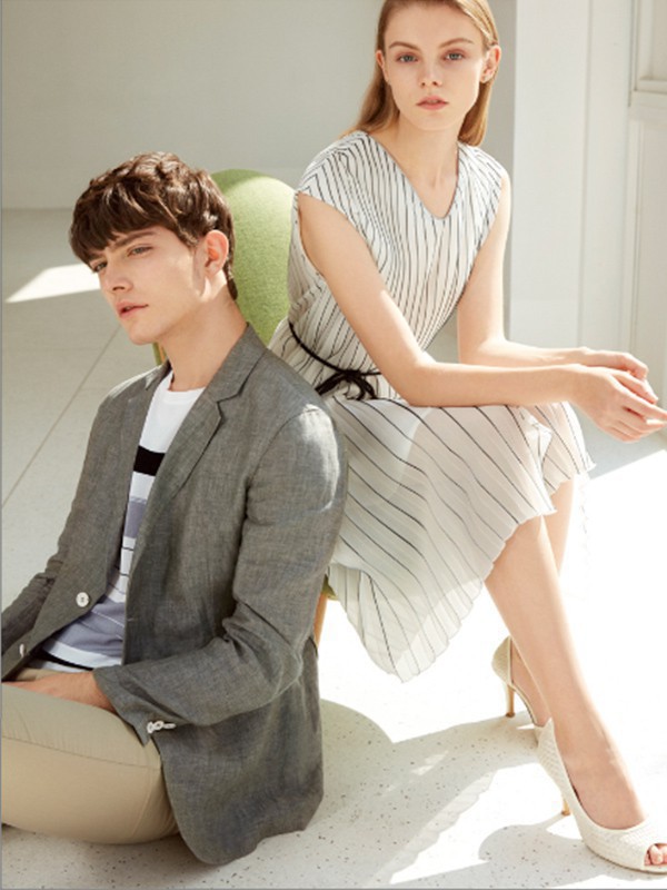 Sunshine休闲装2023春夏季白色连衣裙