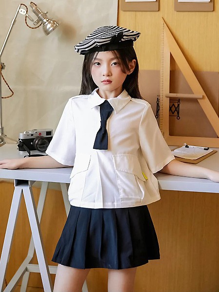 卡姿果果2023春夏季白色衬衫