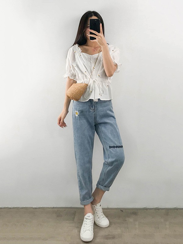 噢吔女装2023春夏季白色T恤