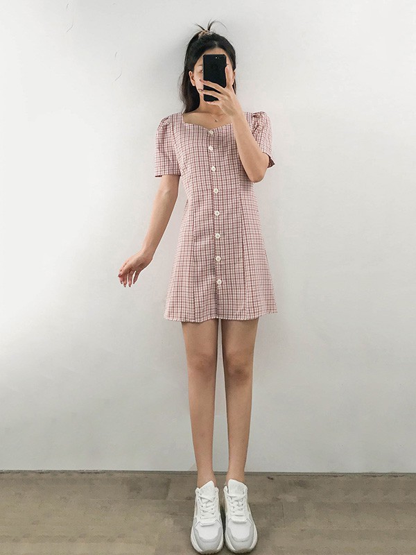 噢吔女装2023春夏季橙色连衣裙