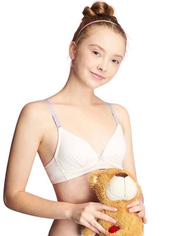 百利安内衣2023春夏季白色时尚内衣