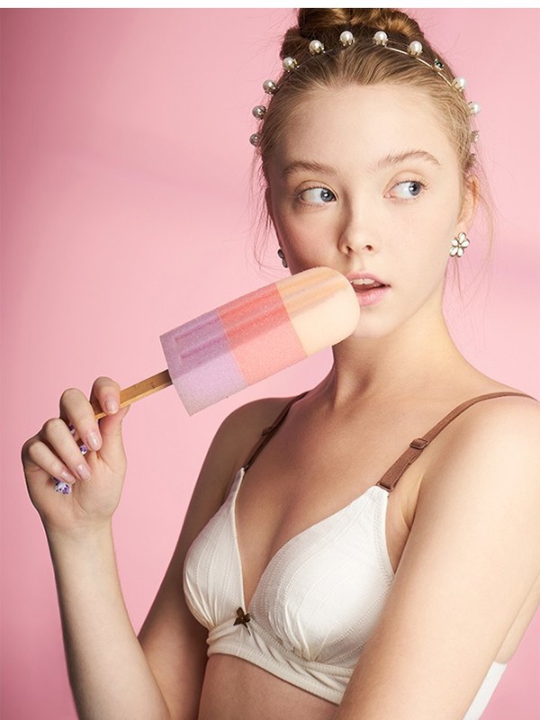 百利安内衣2023春夏季白色时尚内衣